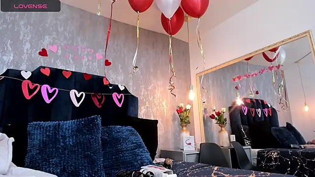 Isis ariany  online show from February 2025 01:40:01 PM