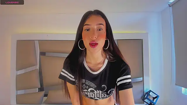 Snapshot of Princess_tokyo chatting on January 2025 12:31:02 PM Princess tokyo online show from January 2025 12:31:02 PM