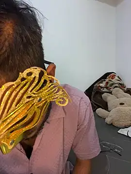 Snapshot of DrinkLikeFish chatting on February 2025 01:03:01 AM DrinkLikeFish online show from February 2025 01:03:01 AM