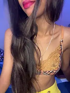 Snapshot of DrinkLikeFish chatting on March 2025 07:01:02 PM DrinkLikeFish online show from March 2025 07:01:02 PM