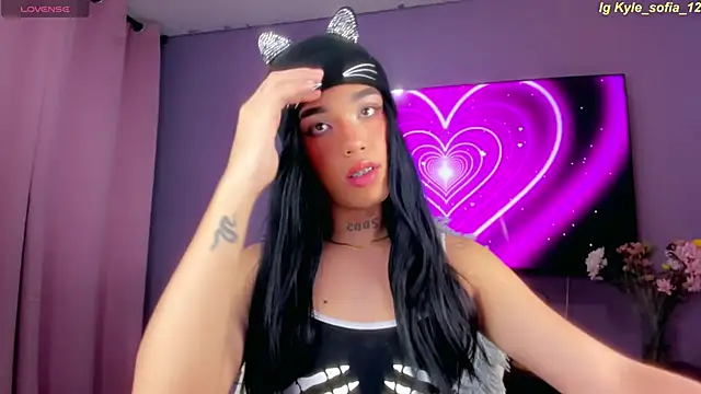 Snapshot of kylesofia chatting on January 2025 08:33:01 AM kylesofia online show from January 2025 08:33:01 AM