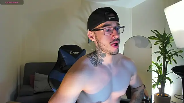 Salvatore costa online show from November 2025 12:21:01 AM