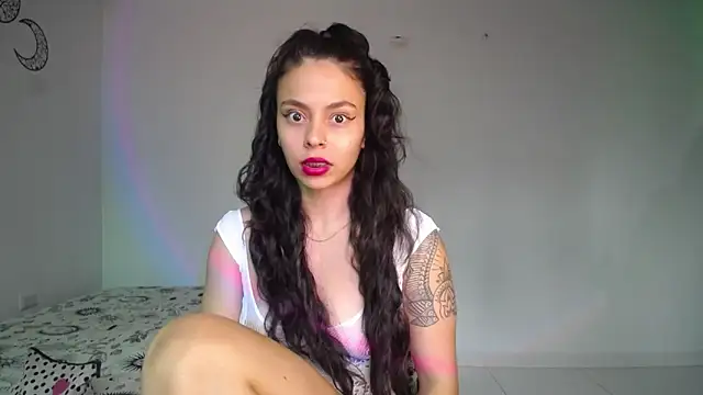 Snapshot of lana_roman chatting on November 2025 08:19:01 PM lana roman online show from November 2025 08:19:01 PM