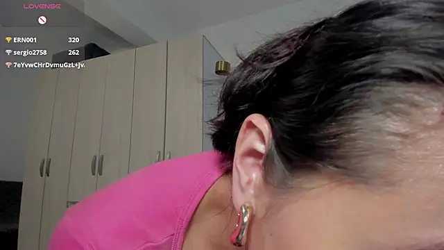 Andrewine89 online show from March 2025 12:00:02 AM