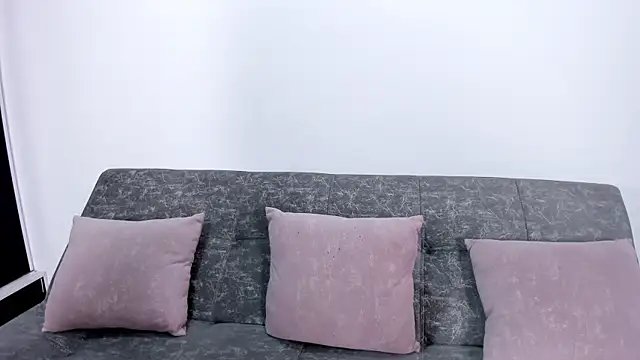 Snapshot of Alondra_Cutie chatting on January 2026 08:34:02 PM Alondra Cutie online show from January 2026 08:34:02 PM