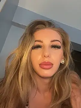 Snapshot of SexySofia_69 chatting on July 2026 11:05:02 AM SexySofia 69 online show from July 2026 11:05:02 AM