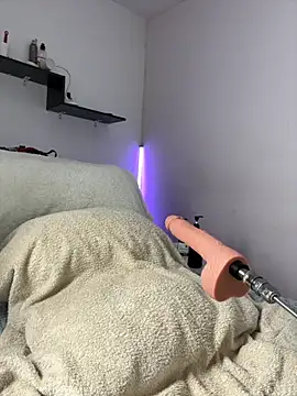 darkdesire 01 online show from October 2025 02:48:01 AM