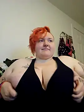 CorgiGodez98 online show from November 2025 11:14:01 PM