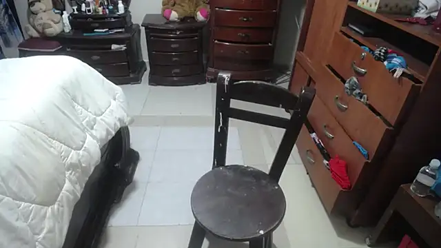 jazmin mature  online show from December 2025 12:23:02 PM