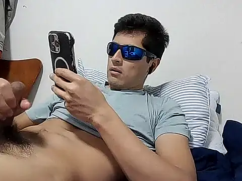 PerroDemonioHot online show from November 2025 03:38:02 AM