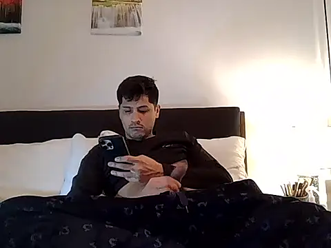 PerroDemonioHot online show from February 2026 04:09:01 AM