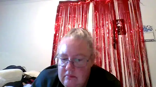 k1w1bbw online show from February 2025 06:56:02 AM