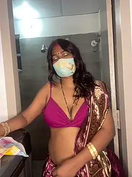 YourSuperTanya online show from April 2026 04:45:02 PM