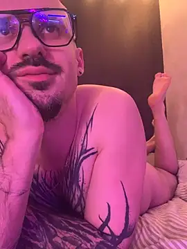 AssHunter4k online show from July 2026 07:39:01 PM