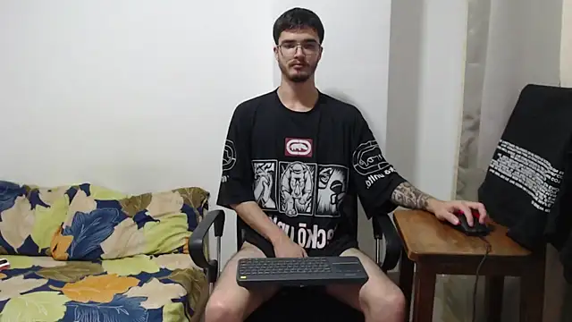 Aleex Miller online show from October 2025 01:51:02 AM