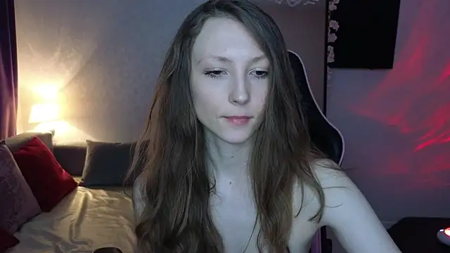 Snapshot of Sweeet_Lilit chatting on February 2025 11:21:02 PM Sweeet Lilit online show from February 2025 11:21:02 PM