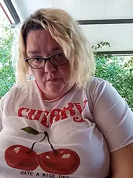 Snapshot of diosacurvy1984 chatting on July 2026 10:08:01 AM diosacurvy1984 online show from July 2026 10:08:01 AM