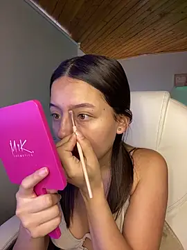 Snapshot of Sofia18_pinkk chatting on November 2025 08:55:01 PM Sofia18 pinkk online show from November 2025 08:55:01 PM