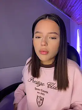 Sofia18 pinkk online show from July 2026 11:03:01 PM