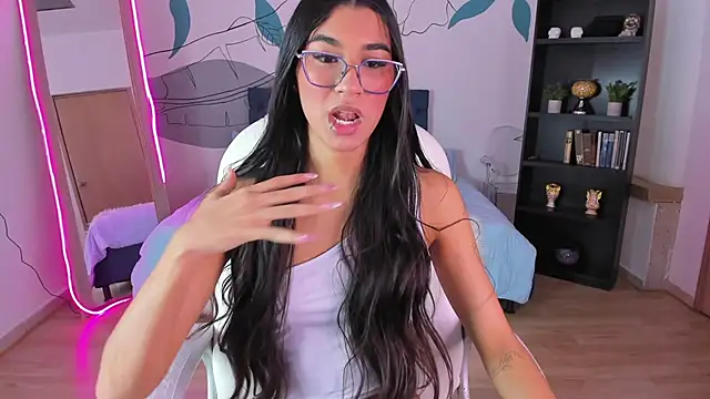 Dana Paula online show from November 2025 11:23:02 AM