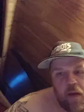 Snapshot of bigsmoothchub chatting on June 2026 04:37:02 PM bigsmoothchub online show from June 2026 04:37:02 PM