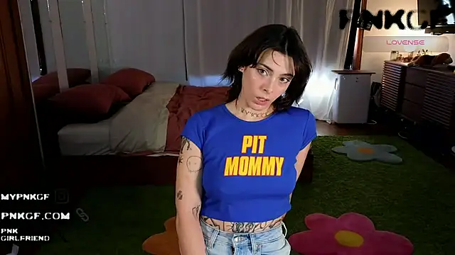 Snapshot of bunnierotten chatting on September 2025 09:18:01 PM bunnierotten online show from September 2025 09:18:01 PM