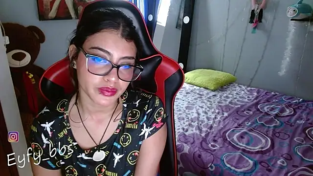 Snapshot of Eyfy_bbs chatting on February 2025 08:52:02 PM Eyfy bbs online show from February 2025 08:52:02 PM