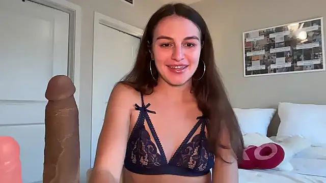 graciesmith27 online show from October 2025 07:25:02 PM