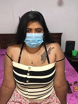 Lovely WINDI online show from April 2026 07:15:01 PM