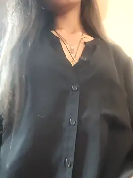 Leoni G online show from March 2026 07:43:02 PM