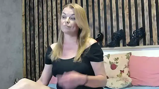 Kisi Lovi online show from September 2025 08:58:01 AM