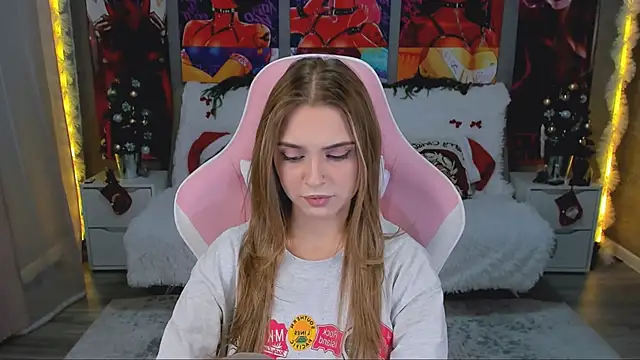 Snapshot of JinxTonks chatting on December 2025 12:44:02 PM JinxTonks online show from December 2025 12:44:02 PM