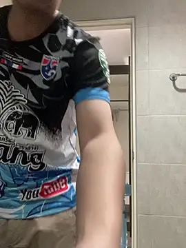 Snapshot of chanentino2 chatting on March 2025 03:03:02 AM chanentino2 online show from March 2025 03:03:02 AM