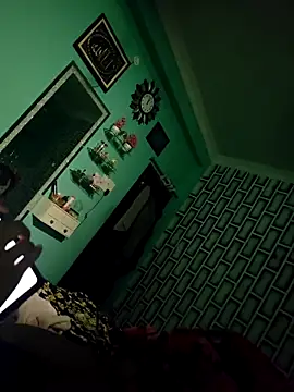 Snapshot of shaikhu chatting on October 2025 06:28:01 PM shaikhu online show from October 2025 06:28:01 PM