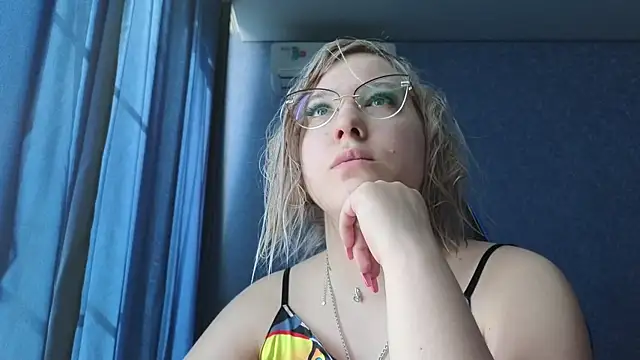 HotBrandyX online show from April 2026 05:21:02 AM