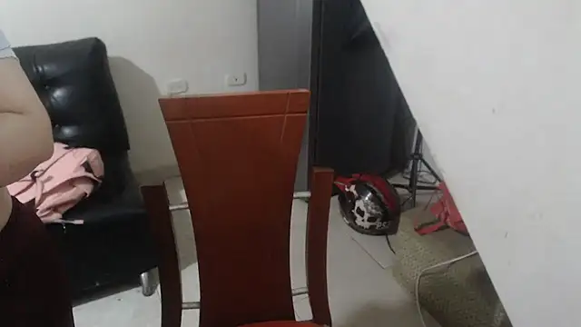 Yohis Kiut25 online show from October 2025 05:27:01 AM