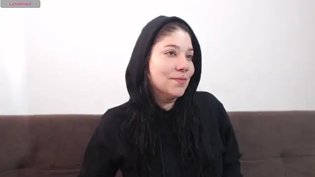 sharonnleon online show from July 2026 01:28:02 PM