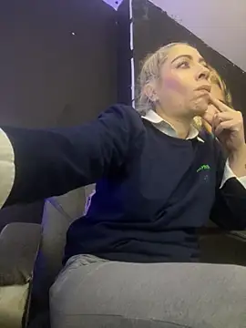 Snapshot of viktoria_davis_ chatting on October 2025 12:30:02 AM viktoria davis online show from October 2025 12:30:02 AM