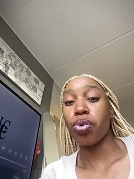 Go Meg online show from October 2025 02:36:01 PM