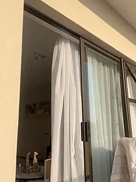 Go Meg online show from December 2025 04:28:02 AM