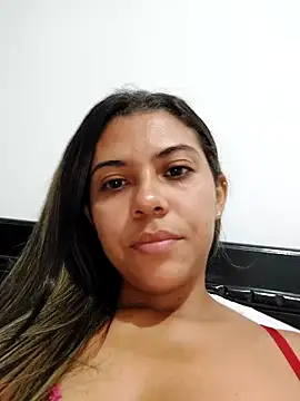 Snapshot of CallMeHeaven chatting on November 2025 12:05:01 AM CallMeHeaven online show from November 2025 12:05:01 AM