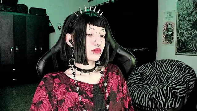 Snapshot of roxy_toxic chatting on February 2026 12:26:02 AM roxy toxic online show from February 2026 12:26:02 AM