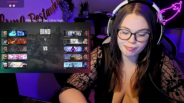 EveBaker04 online show from October 2025 11:14:01 PM