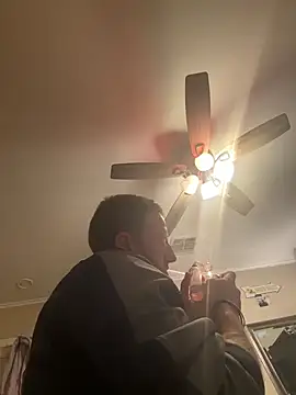 biggzee6 online show from February 2026 04:58:02 PM