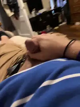 biggzee6 online show from February 2026 05:14:01 PM