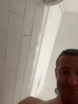 biggzee6 online show from April 2026 08:52:02 AM