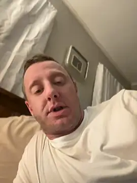 biggzee6 online show from April 2026 07:26:02 AM