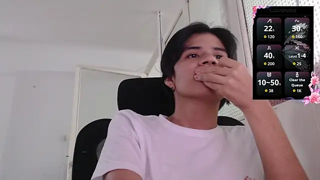 Snapshot of Dha_lia0 chatting on October 2025 01:45:02 PM Dha lia0 online show from October 2025 01:45:02 PM