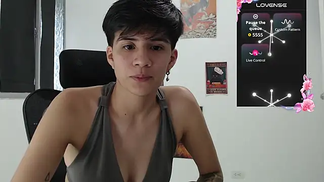 Snapshot of Dha_lia0 chatting on May 2026 09:00:02 PM Dha lia0 online show from May 2026 09:00:02 PM