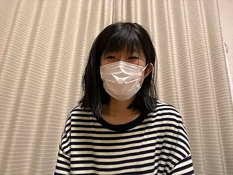 Snapshot of riri_riri_jp chatting on March 2025 11:51:01 AM riri riri jp online show from March 2025 11:51:01 AM